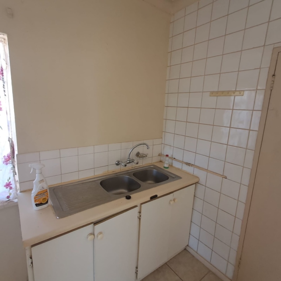 To Let 1 Bedroom Property for Rent in Wilgehof Free State